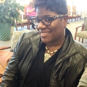 Meet your Posher, Tonja